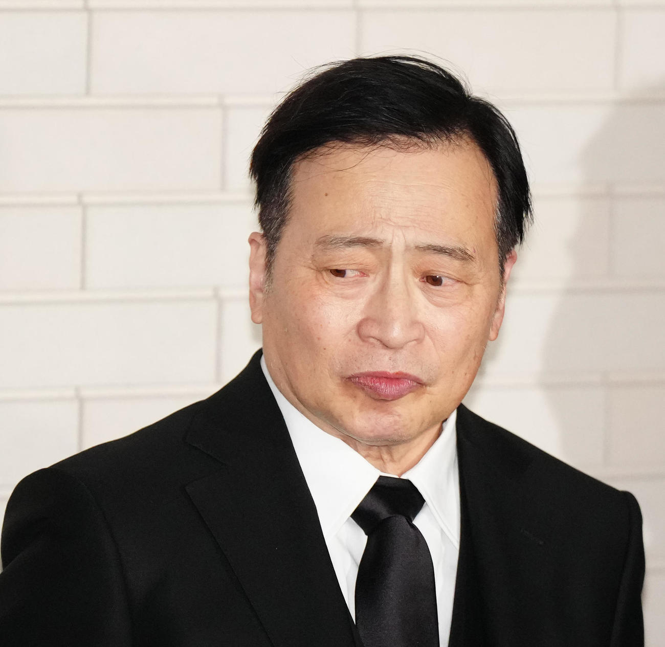 ラサール石井（2023年2月撮影）