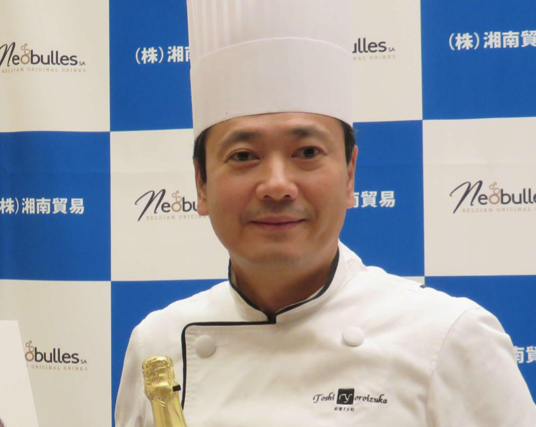 鎧塚俊彦氏（15年10月撮影）