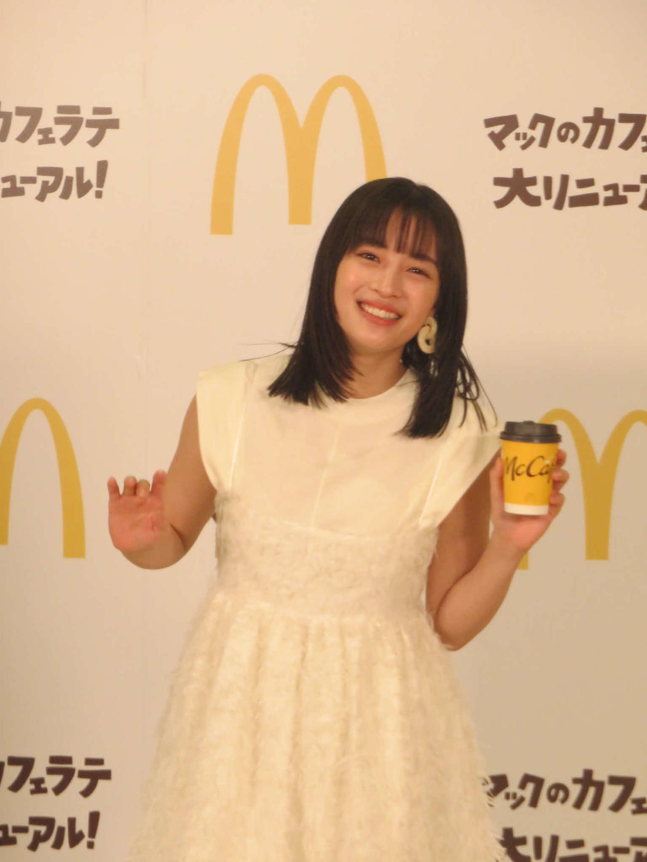 マクドナルド「カフェラテ・キャラメルラテ大リニューアル発表会」に出席した広瀬すず