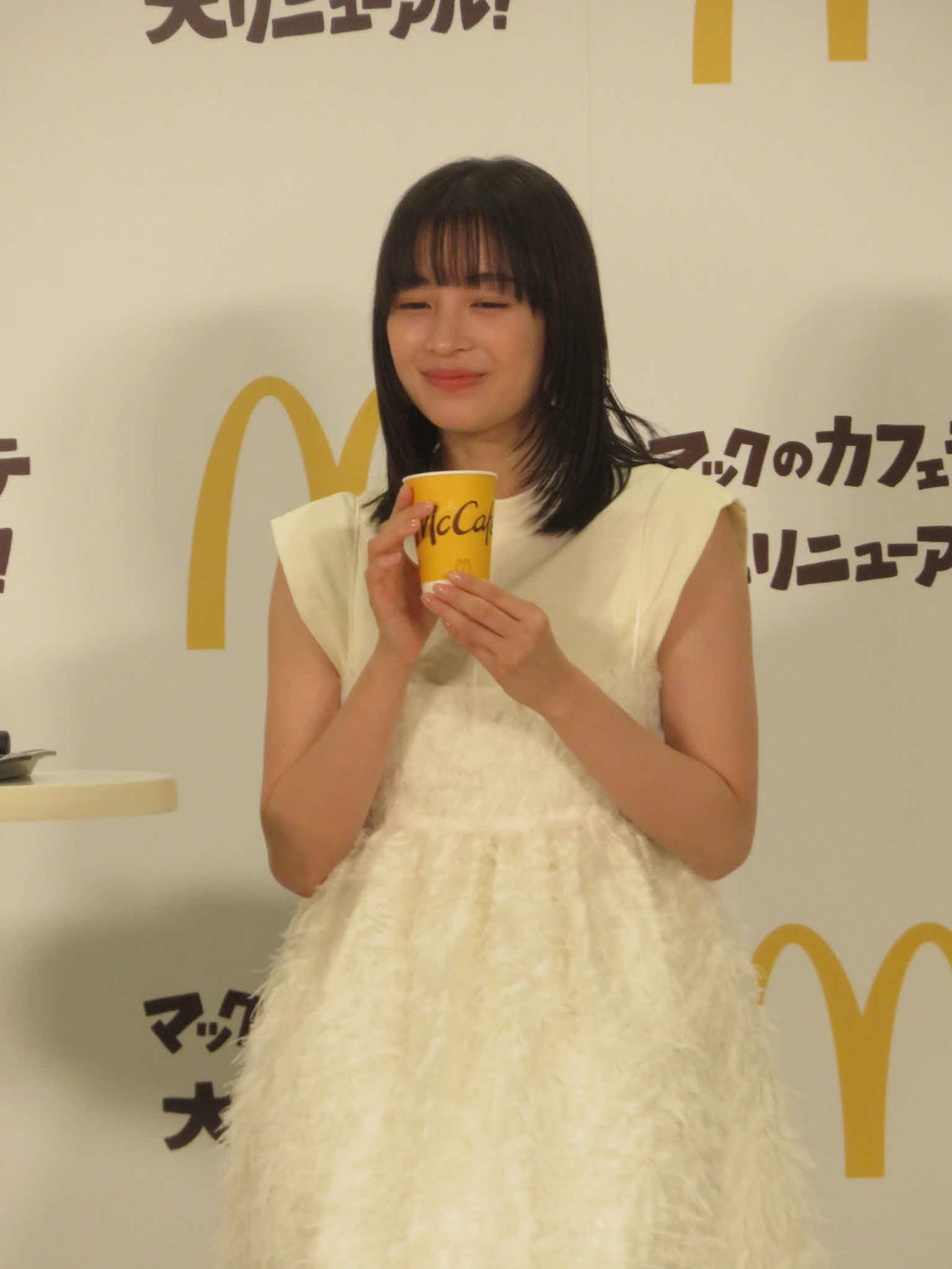 マクドナルド「カフェラテ・キャラメルラテ大リニューアル発表会」に出席した広瀬すず