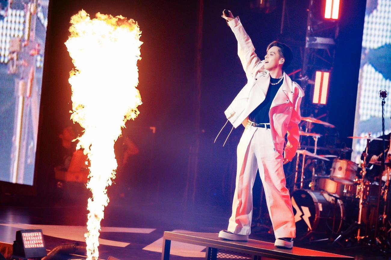 初の日本武道館公演「ONEMAN LIVE－I AM THE HERO－at BUDOKAN」を行ったNovel Core