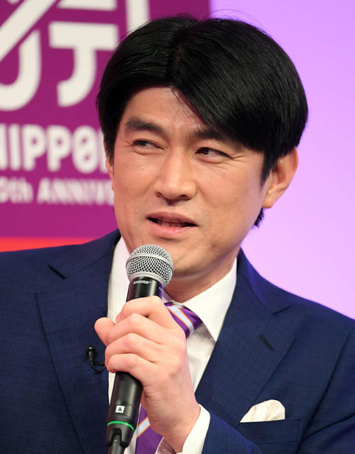 23年3月、イベントに登場した日本テレビ藤井貴彦アナウンサー