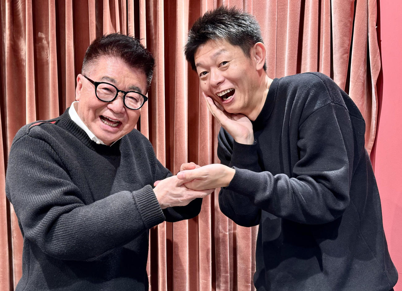 生島ヒロシ（左）と島田秀平
