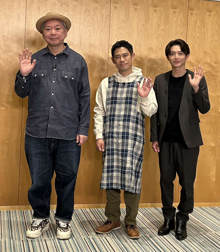 公開収録を行った、左から鈴木おさむ氏、伊藤淳史、小池徹平