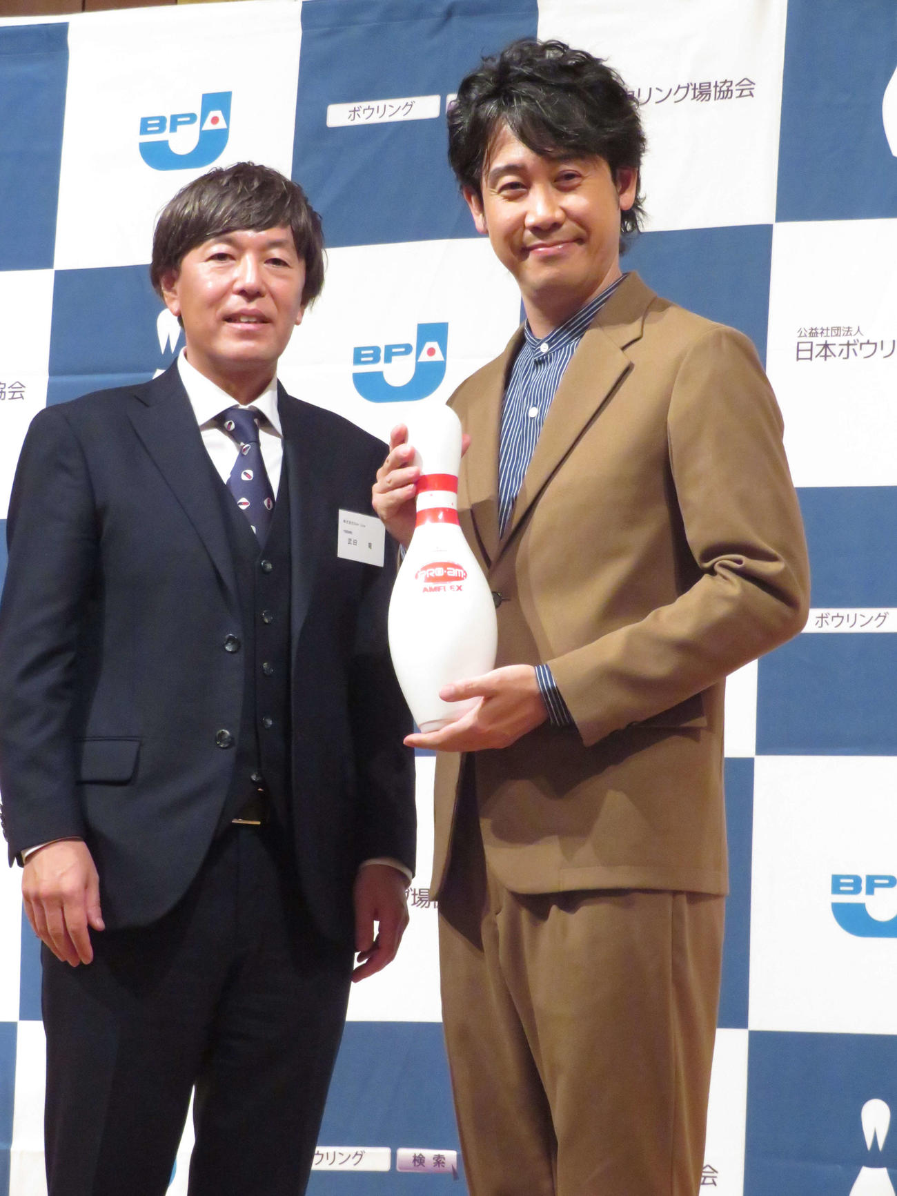 「令和6年ボウリング・マスメディア大賞」グランプリ表彰会に出席した大泉洋
