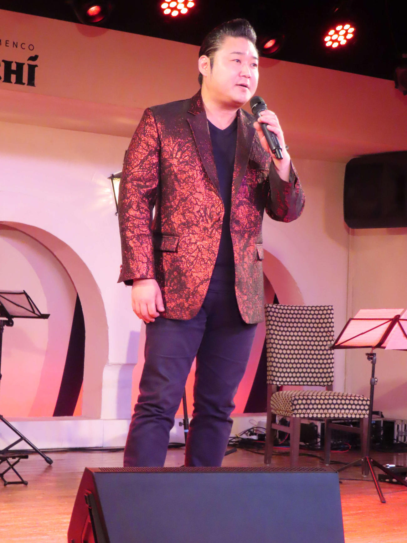 ライブを開催した村木弾（撮影・横山慧）