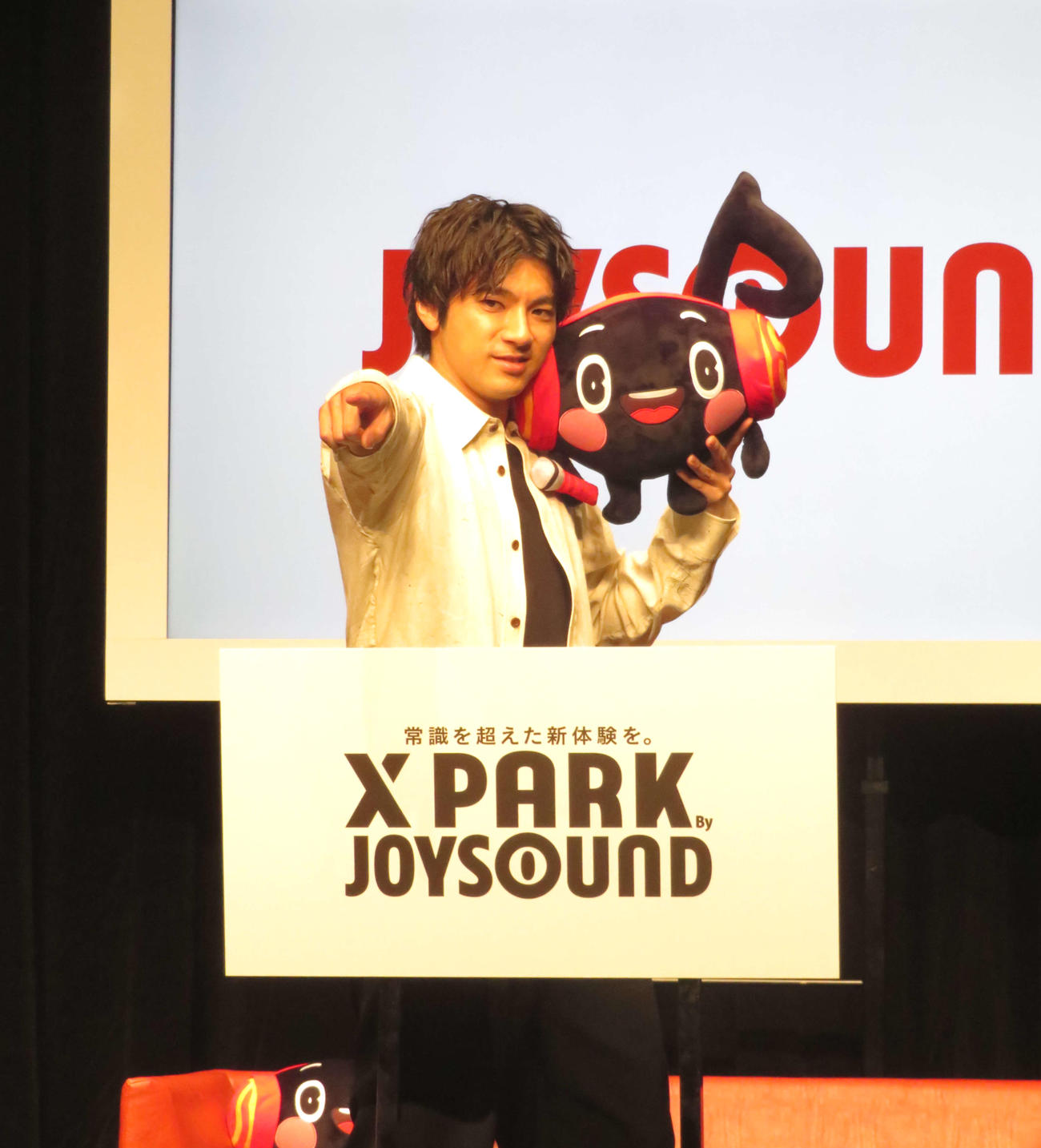「X PARK」の新CM発表会に出席した山田裕貴