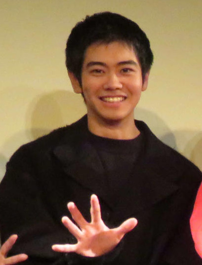 黒崎煌代（2023年撮影）