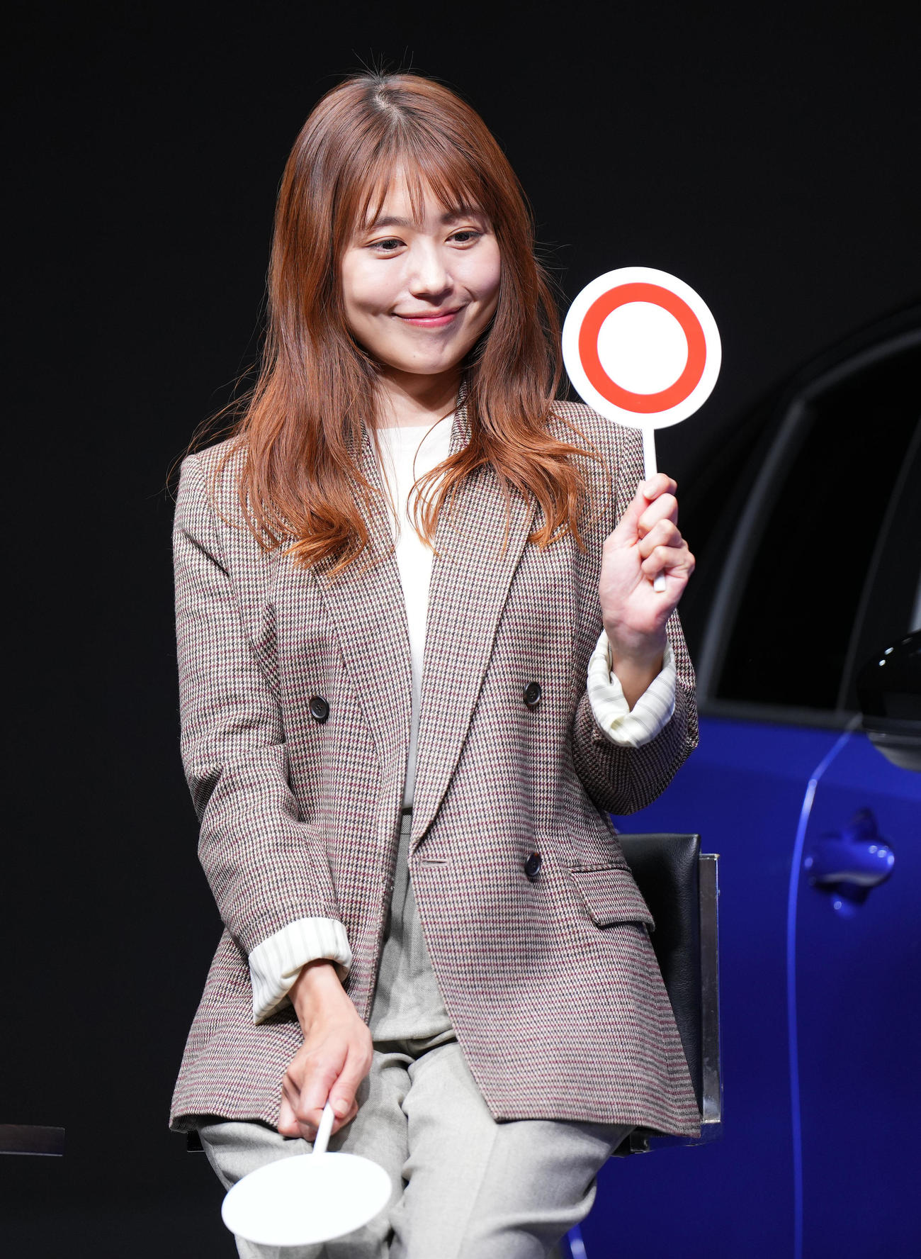 NEW日産ノート発売記念新CM発表会でクイズに答える有村架純（撮影・菅敏）