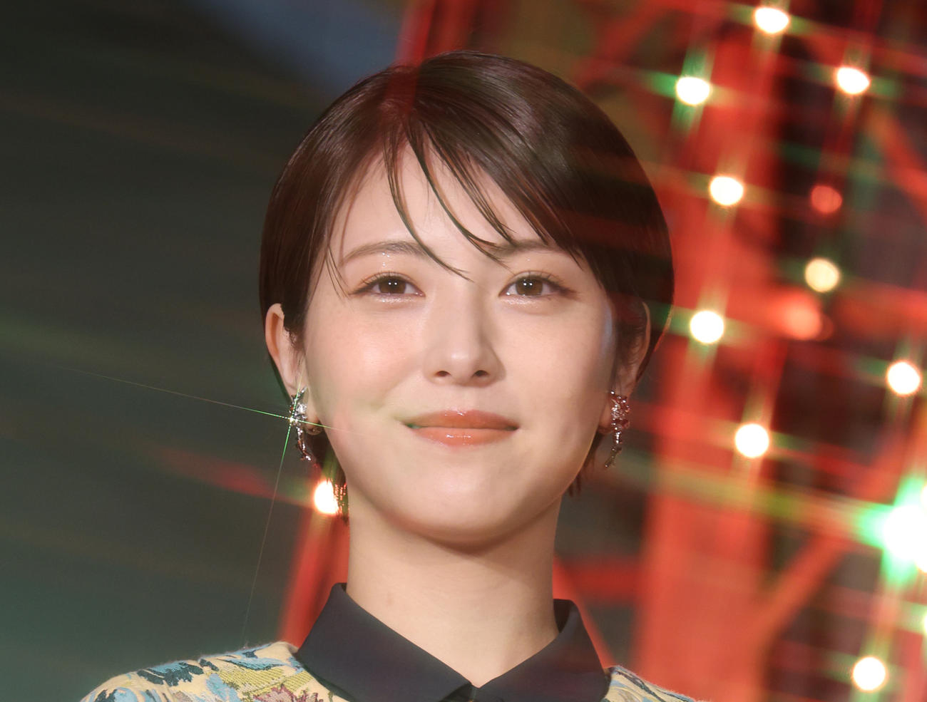 浜辺美波（2023年12月撮影）