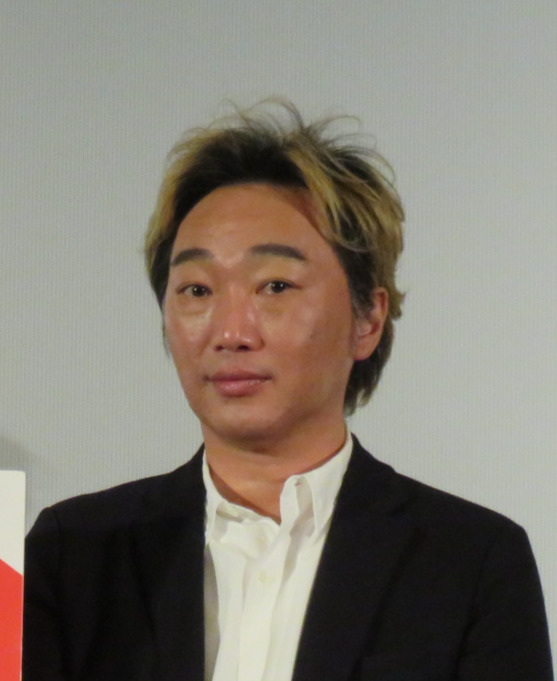 小沢一敬(2023年2月撮影)