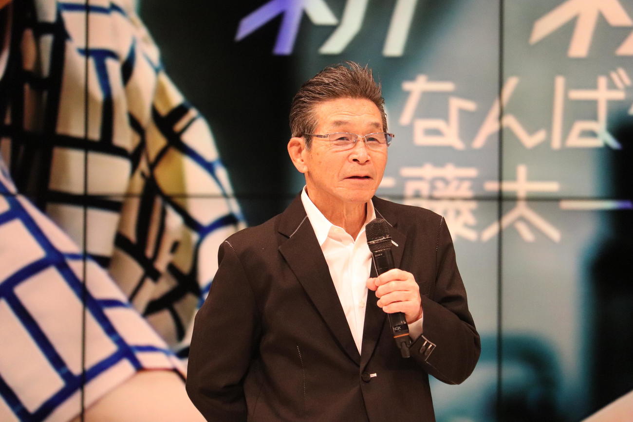 間寛平（23年2月撮影）