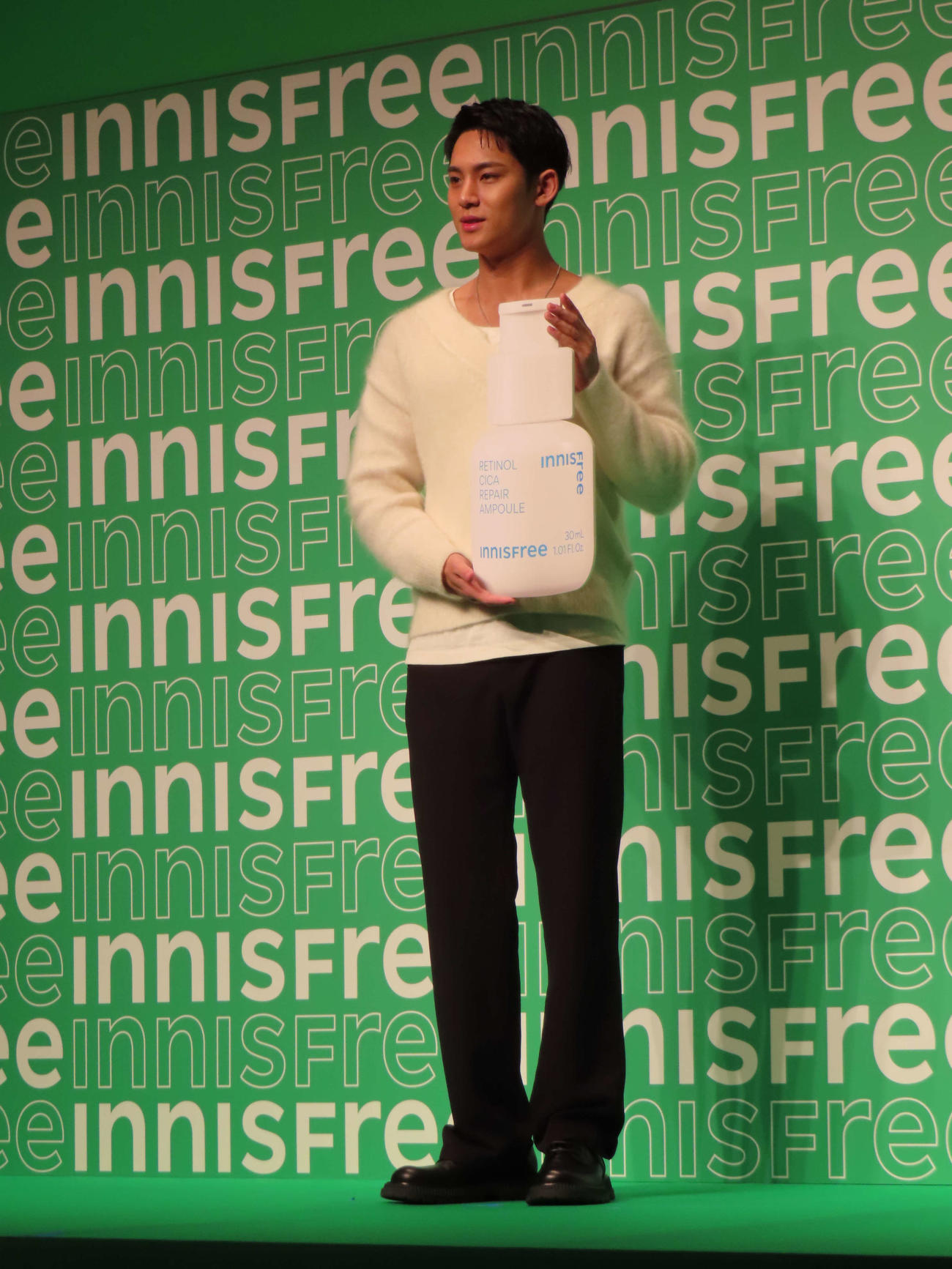 「INNISFREE」のPR発表会に出席したSEVENTEENのMINGYU