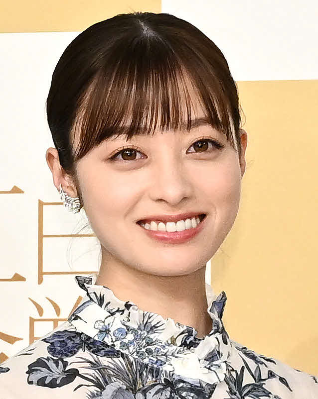 橋本環奈（2023年12月撮影）