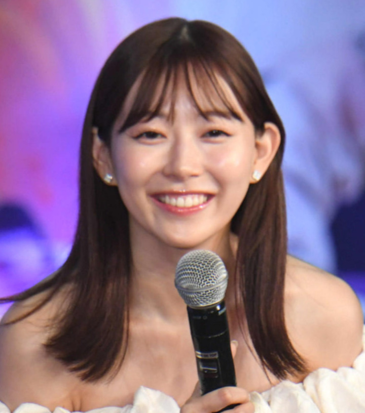 渡辺美優紀（2023年9月撮影）
