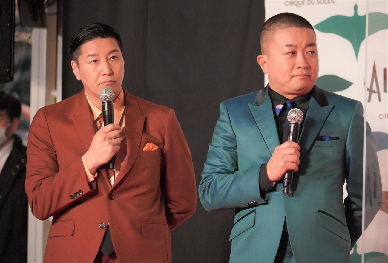 チョコレートプラネット長田（左）と松尾（2023年2月撮影）