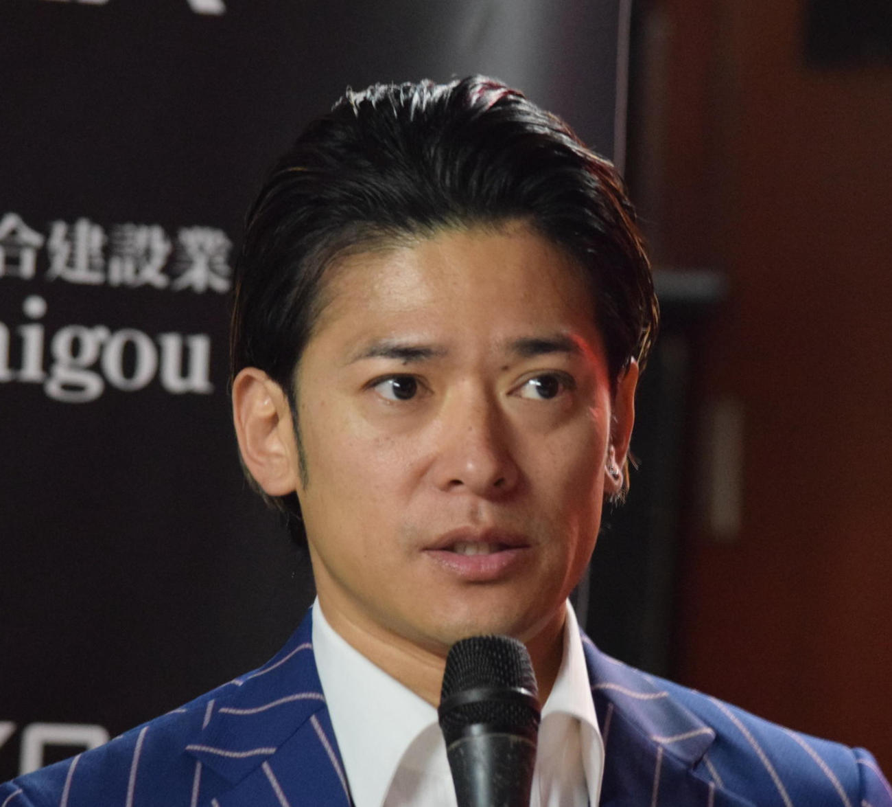 高岡蒼佑（23年6月撮影）