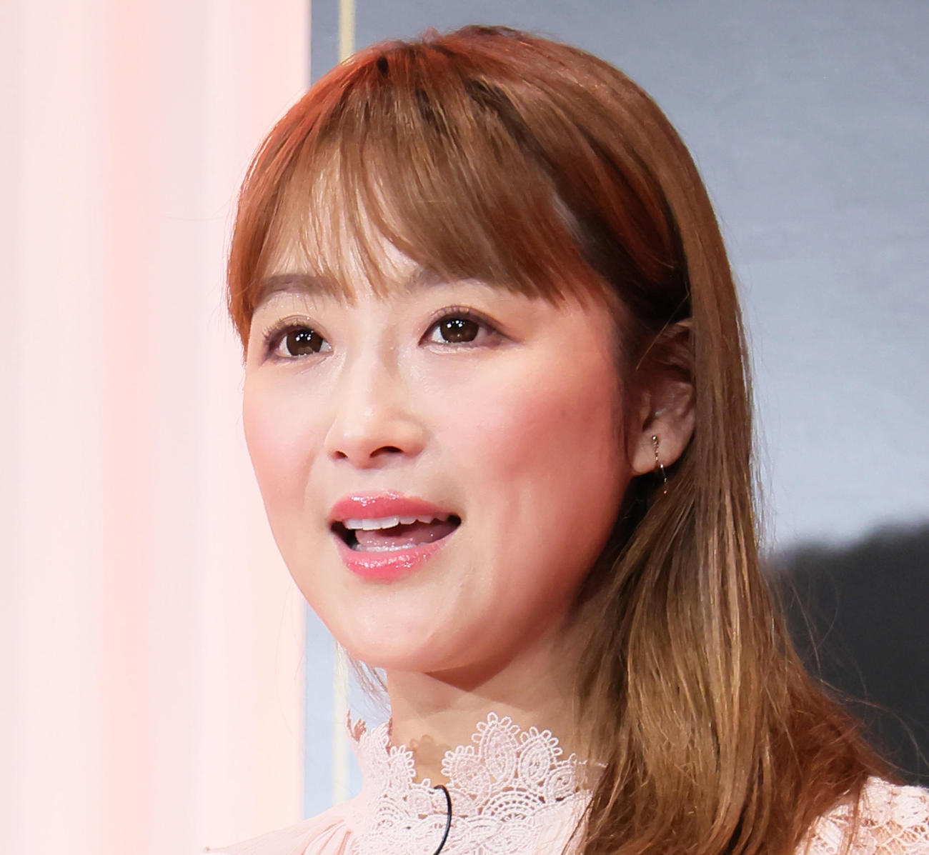 鈴木奈々（2021年11月撮影）