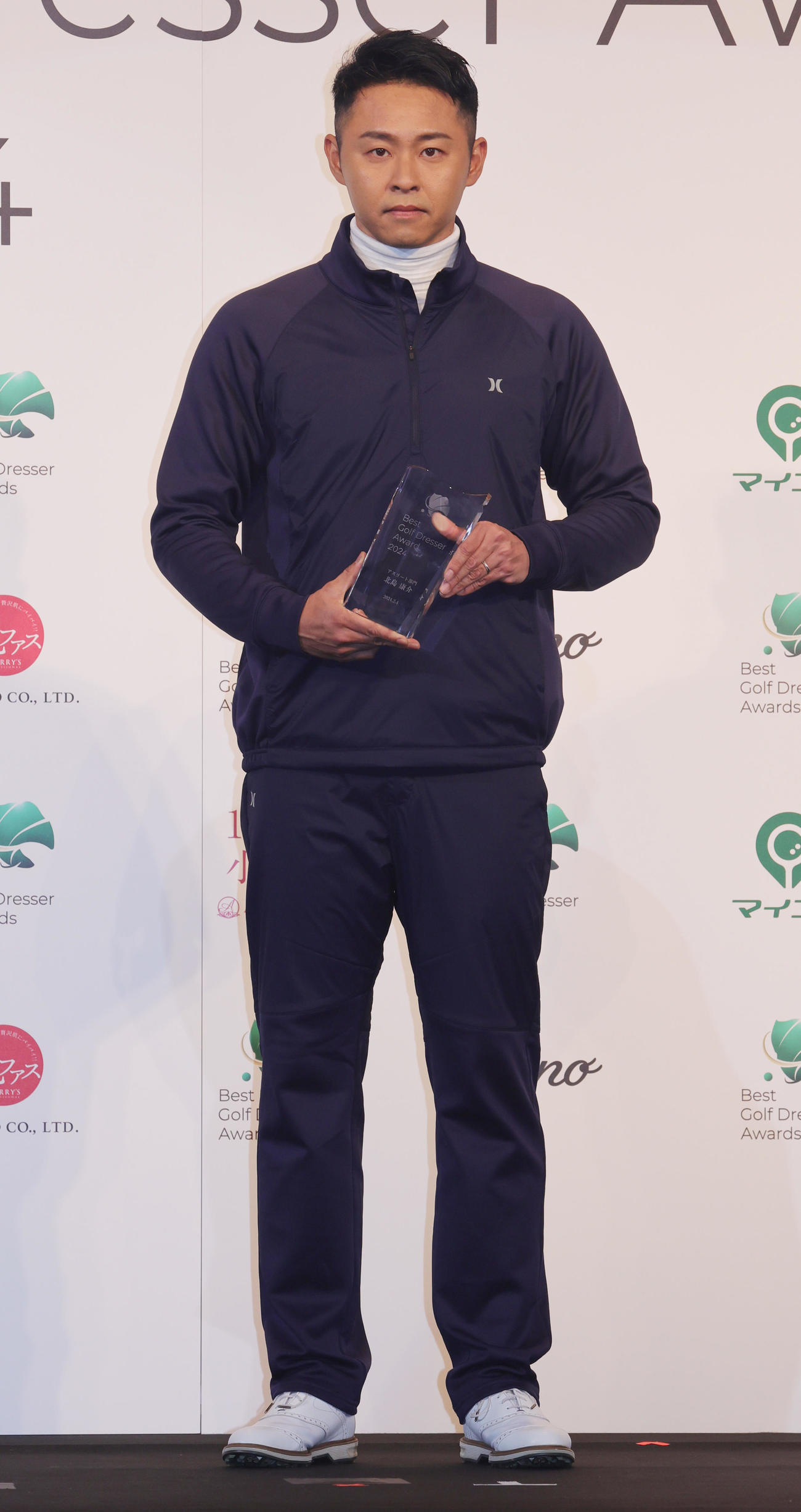 ベストゴルフドレッサー賞2024アスリート部門を受賞した北島康介氏（撮影・野上伸悟）