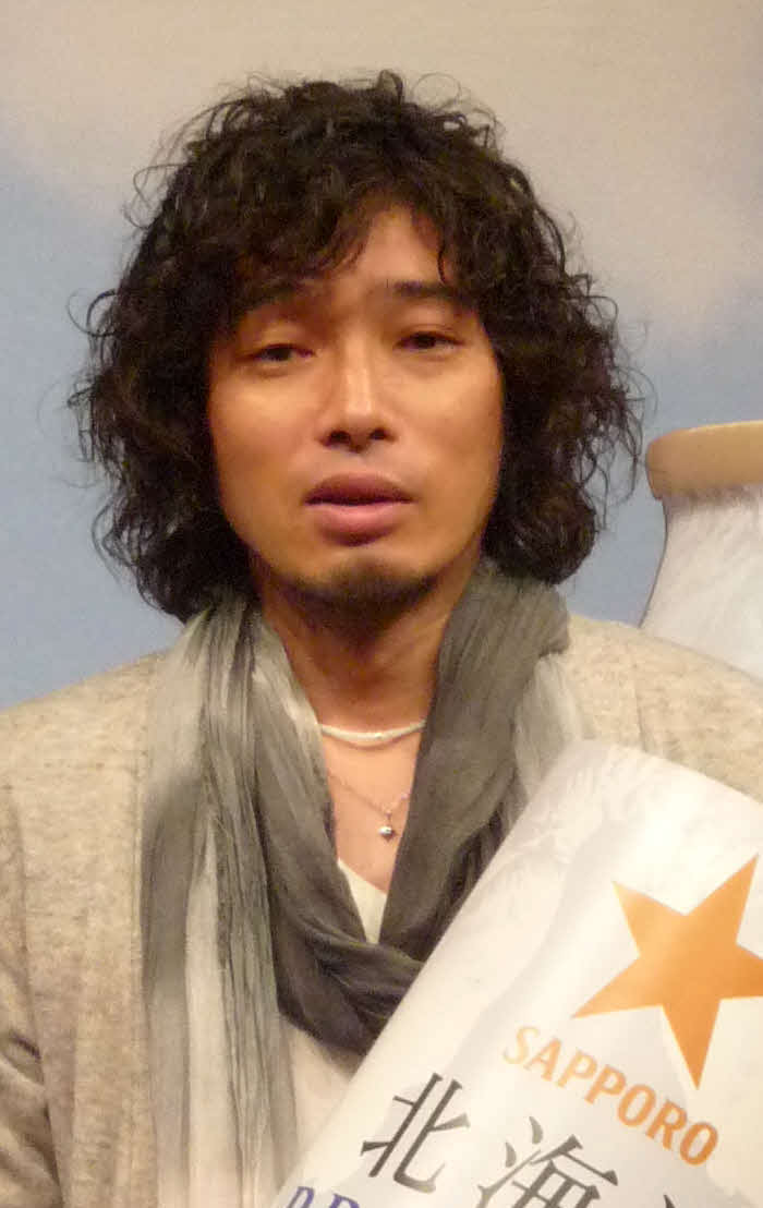 斉藤和義（１２年７月撮影）