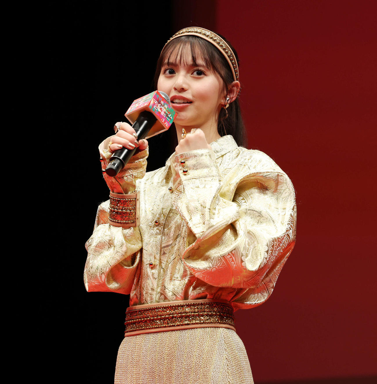 「映画　マイホームヒーロー」完成披露イベントで話す齋藤飛鳥（撮影・宮地輝）