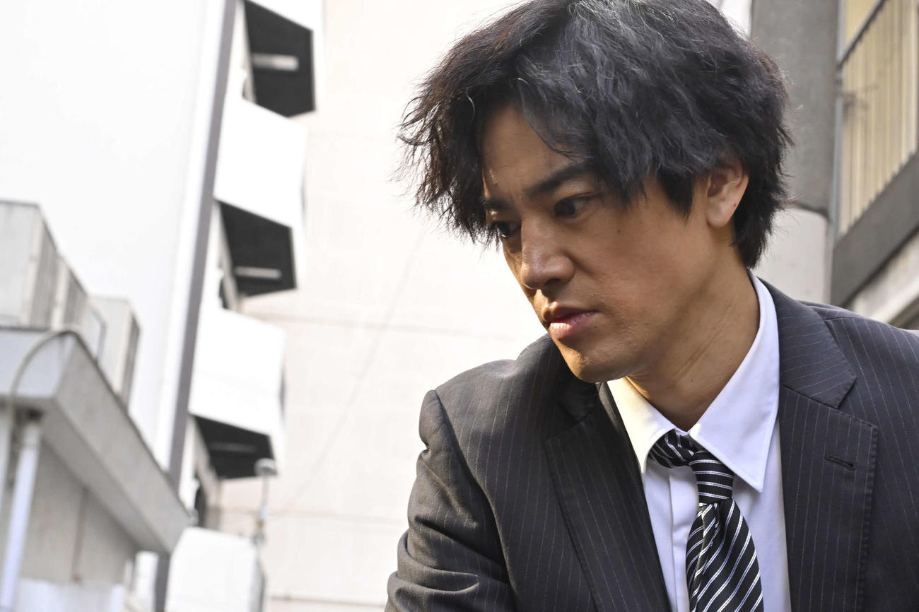 フジテレビ系「院内警察」で主演を務める桐谷健太(C)フジテレビ