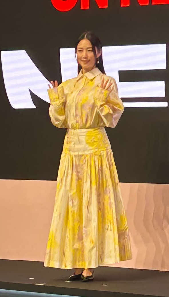 「Netflixラインアップ発表イベント」に登壇したMEGUMI