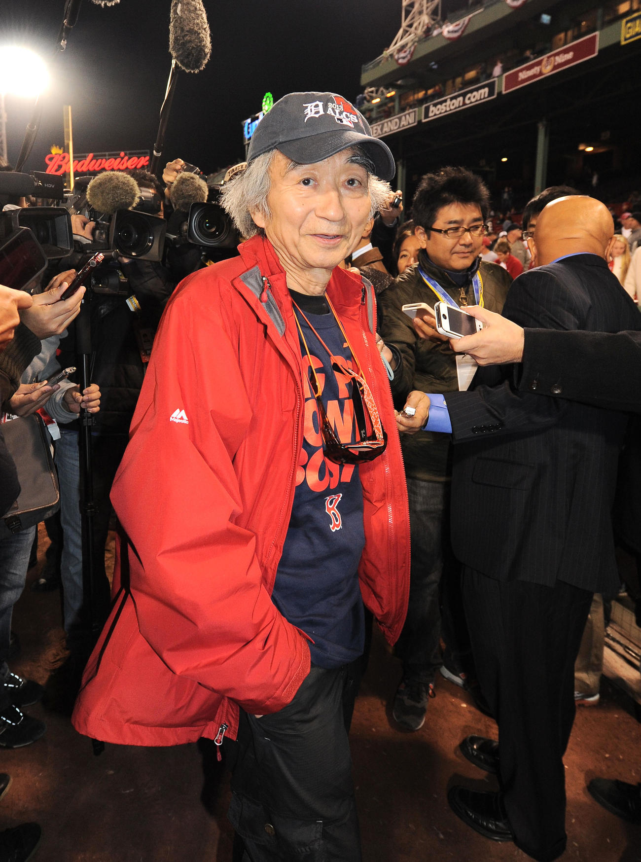 ワールドシリーズ開幕戦でフェンウェイパークを訪れた小澤征爾氏（13年10月23日撮影）