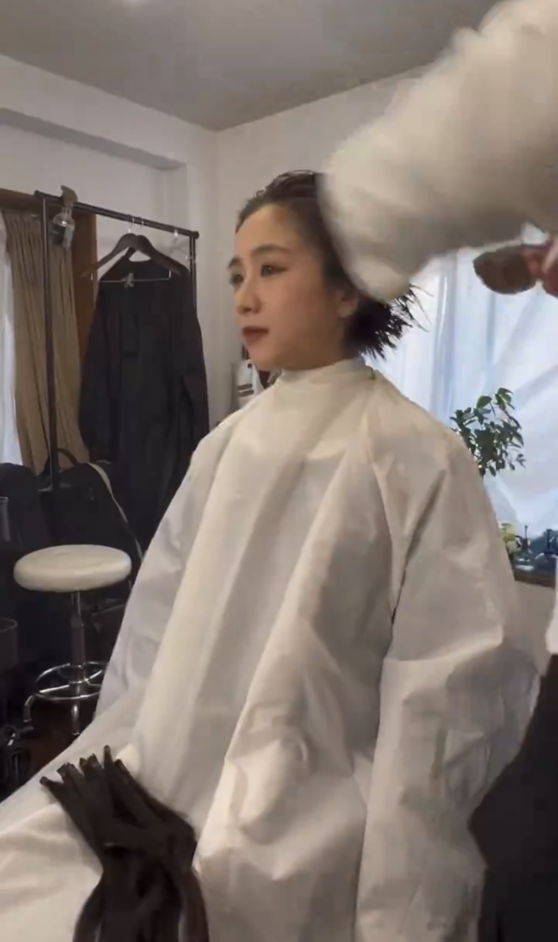 日比茉鈴のXから