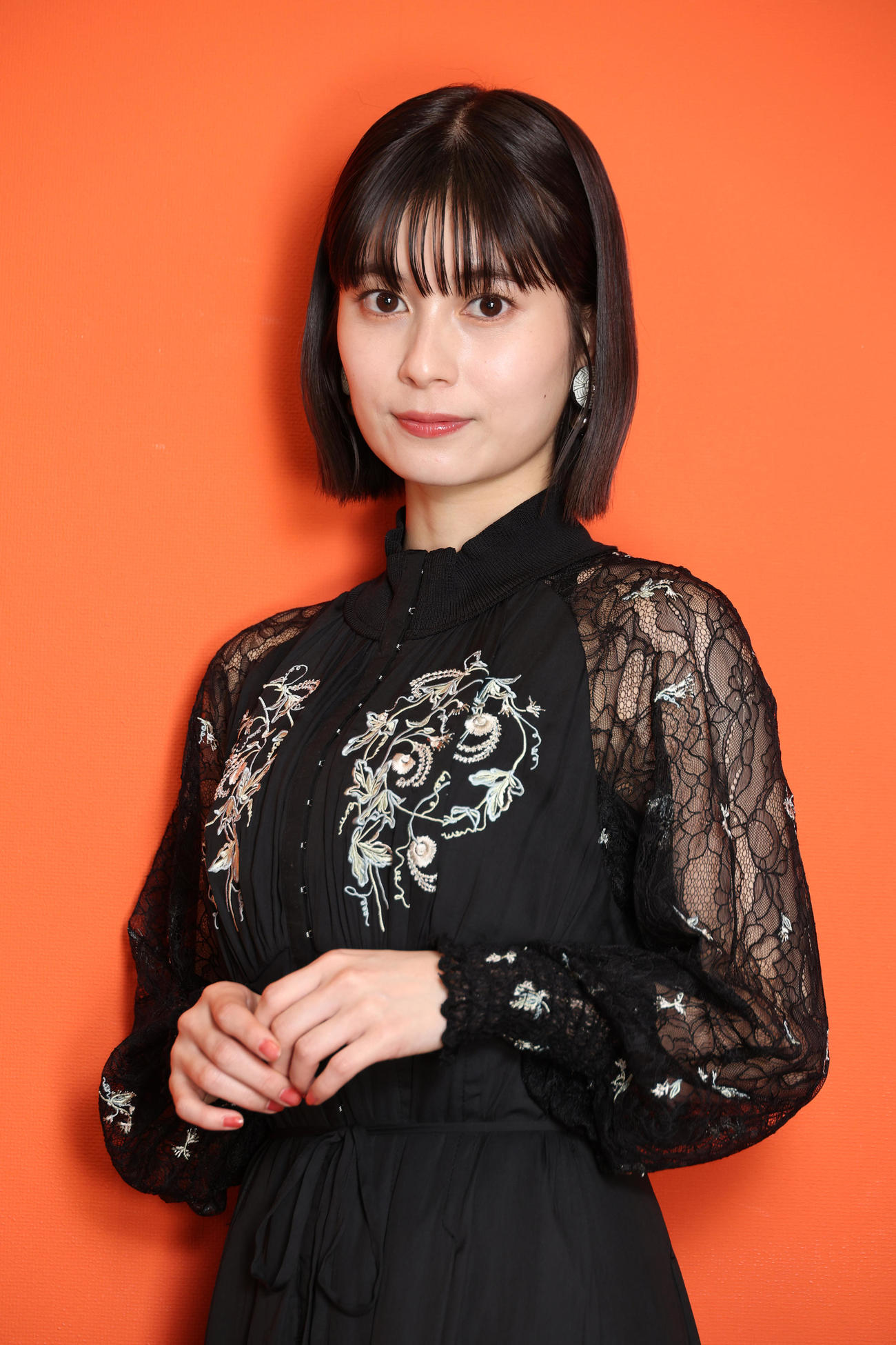大きな瞳と自然体が魅力の大久保桜子（撮影・中島郁夫）