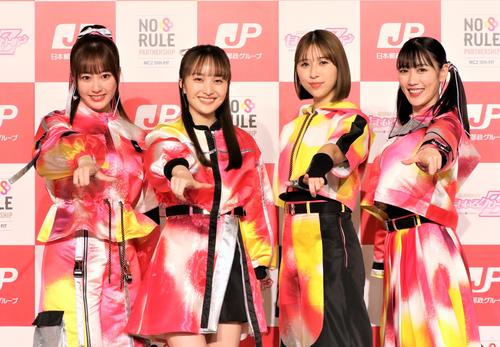 「カラダうごかせ！　ニッポン！」プロジェクト発足記者発表会に登壇したももいろクローバーZの佐々木彩夏、百田夏菜子、玉井詩織、高城れに（撮影・藤塚大輔）
