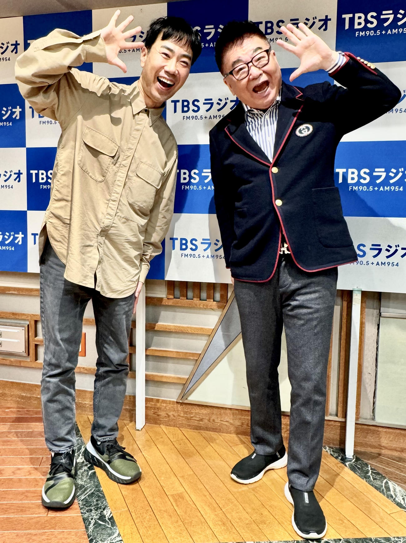 藤井隆（左）と生島ヒロシ