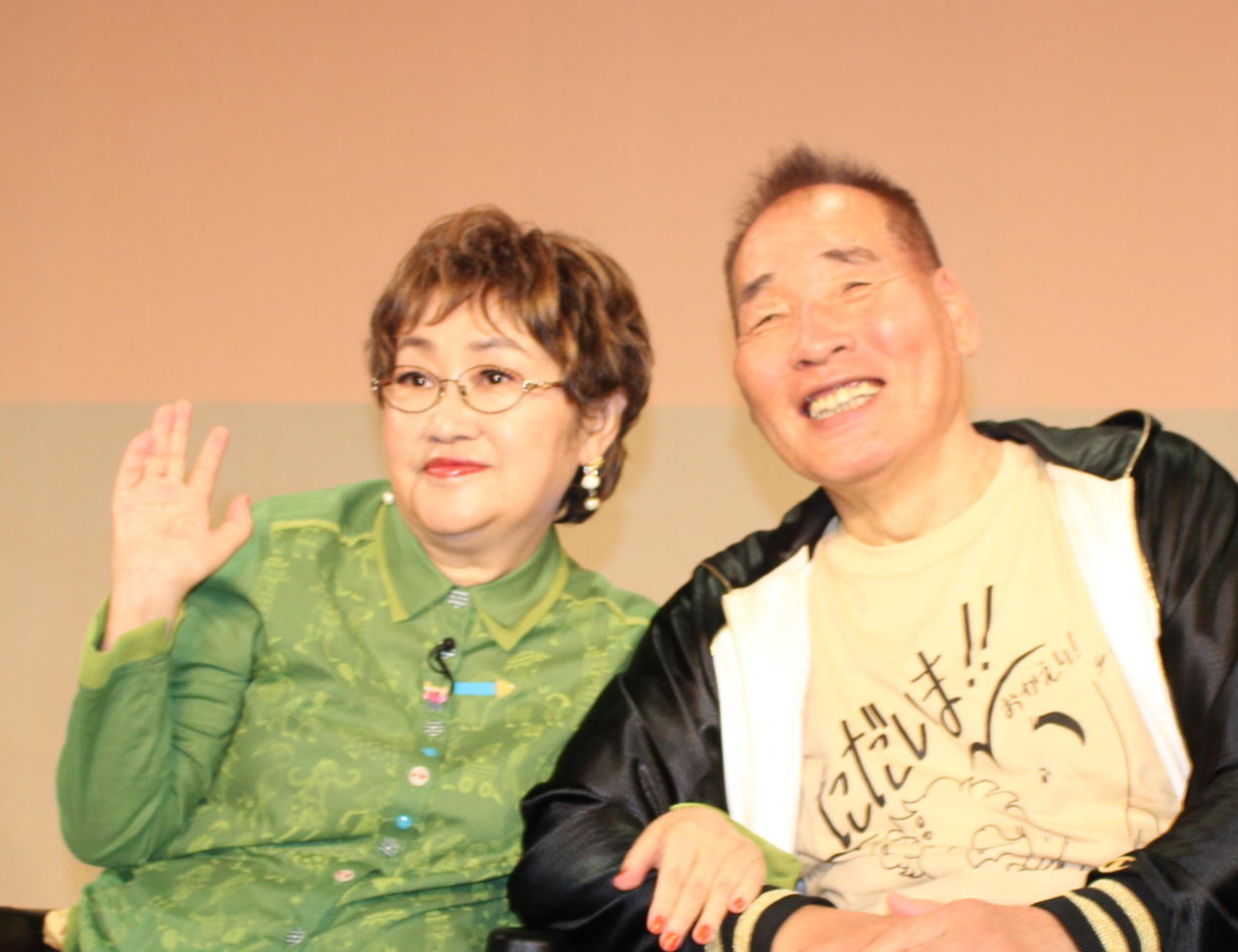 宮川花子（左）と大助（2023年5月撮影）