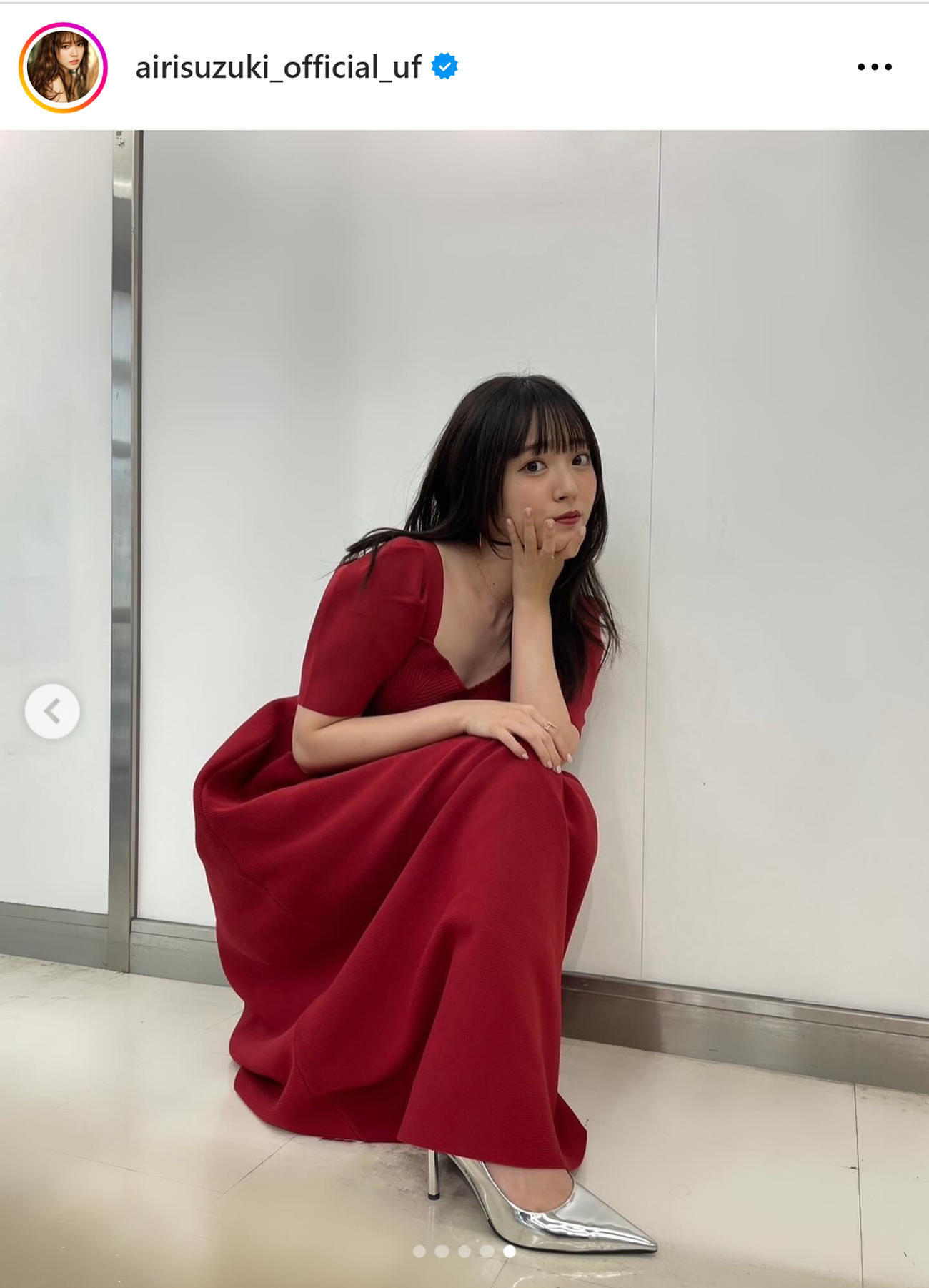 鈴木愛理のインスタグラムから