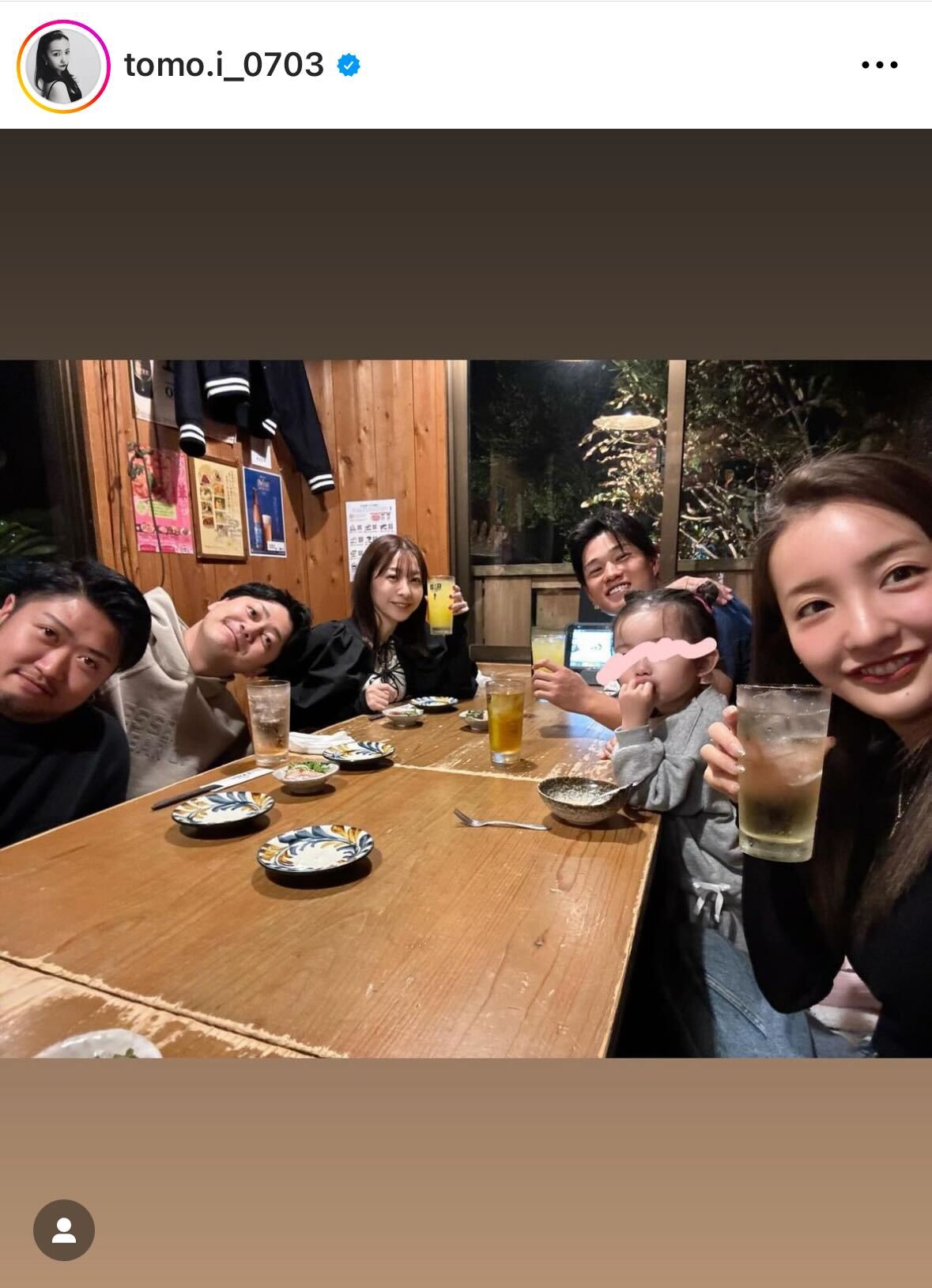 板野友美のインスタグラムから