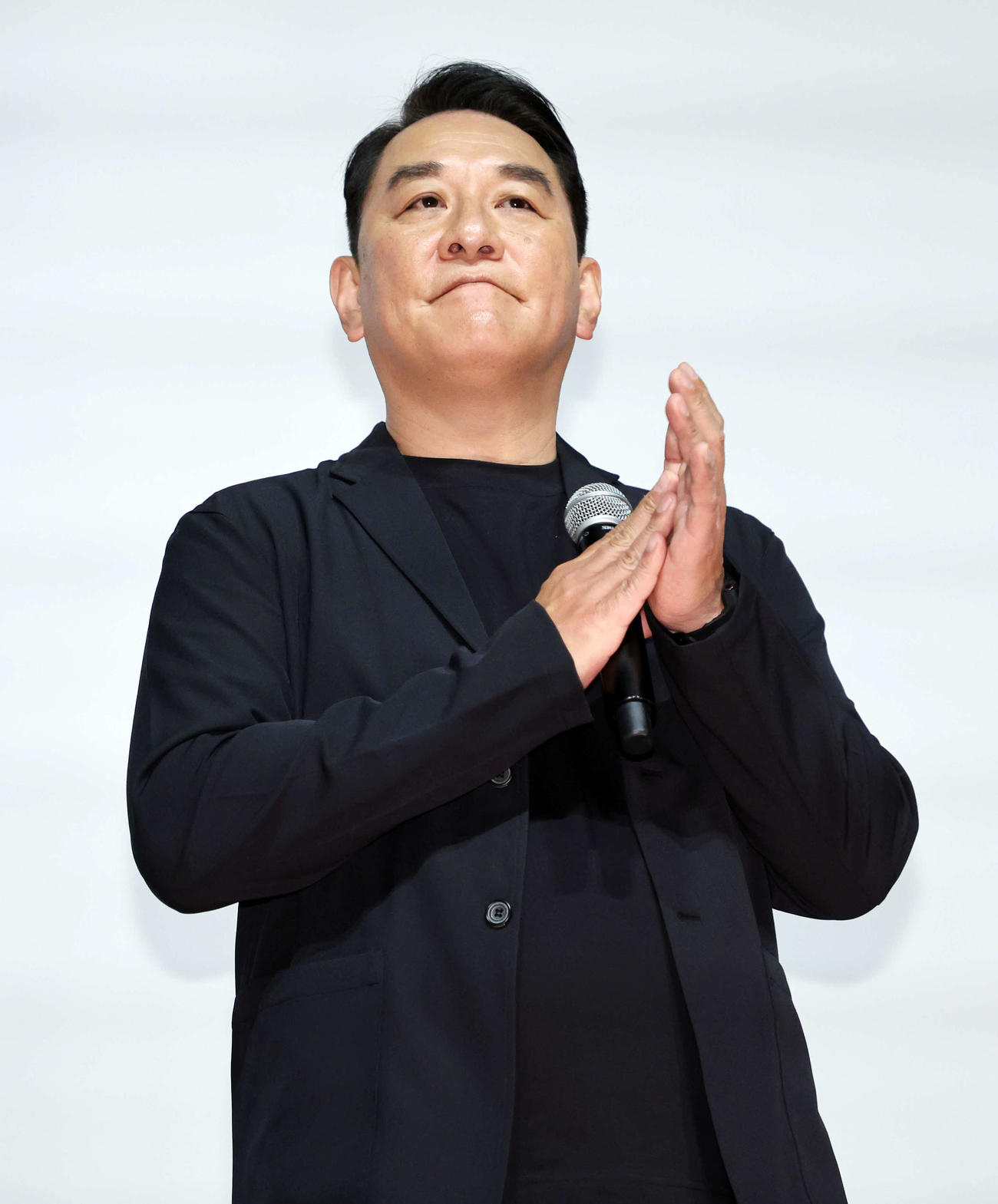 「水平線」完成披露上映会に登壇したピエール瀧（撮影・鈴木正人）