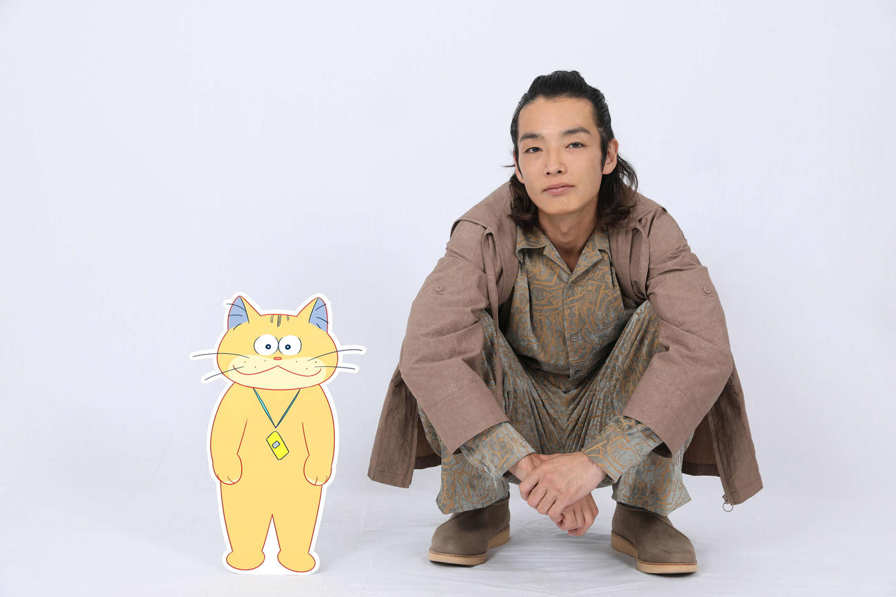 映画「化け猫あんずちゃん」に主演した森山未來