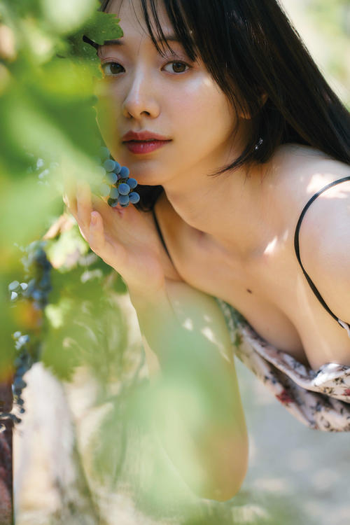 森香澄1st写真集お渡し会にファン1140人「お尻を頑張ったので見て