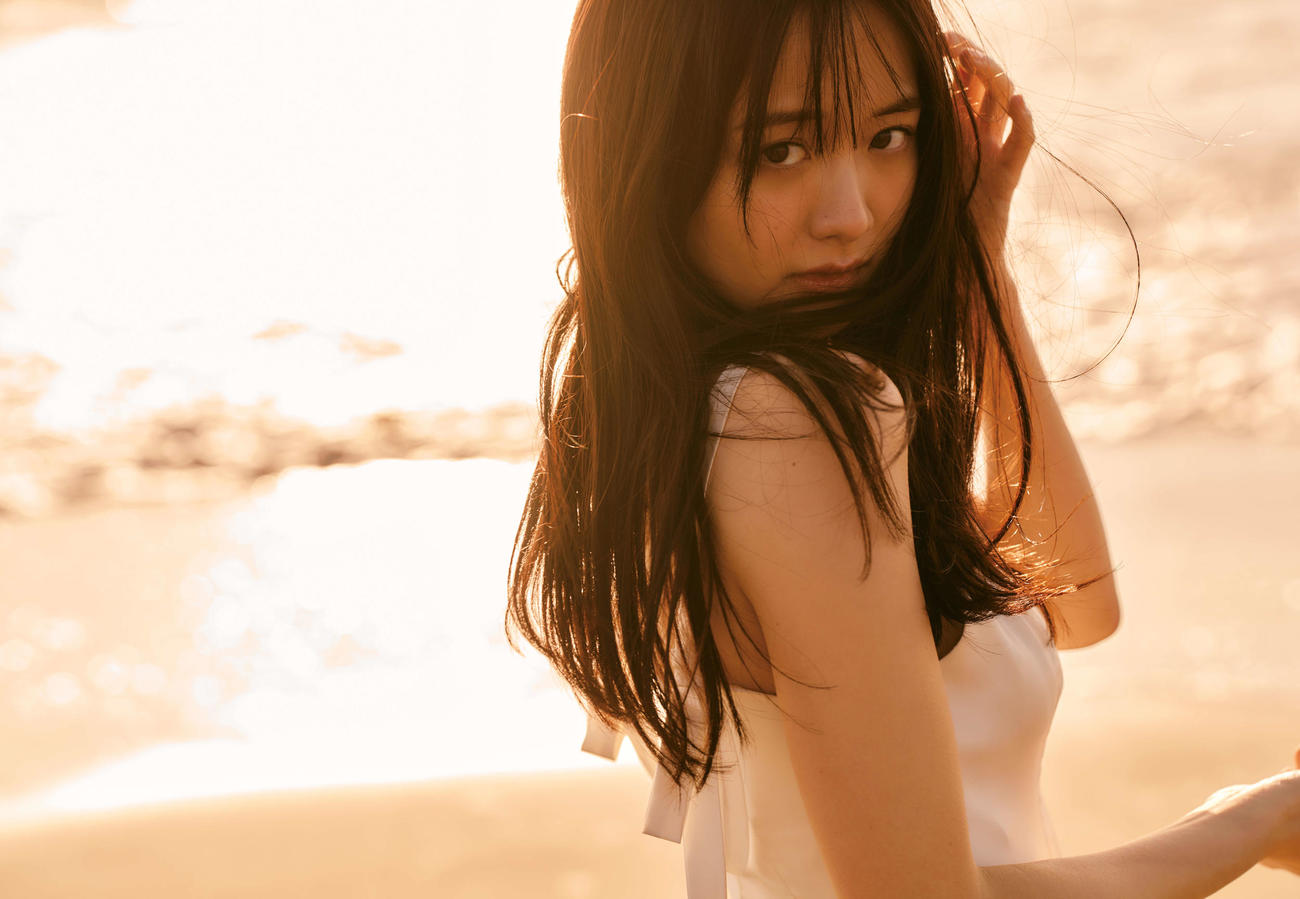 森香澄「すのかすみ。」（撮影・中村和孝）／幻冬舎