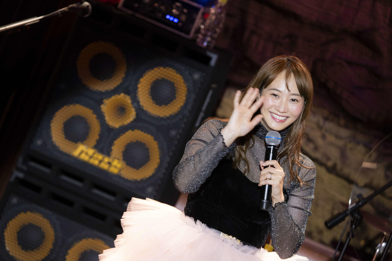 ディナーショーを開催した藤本美貴