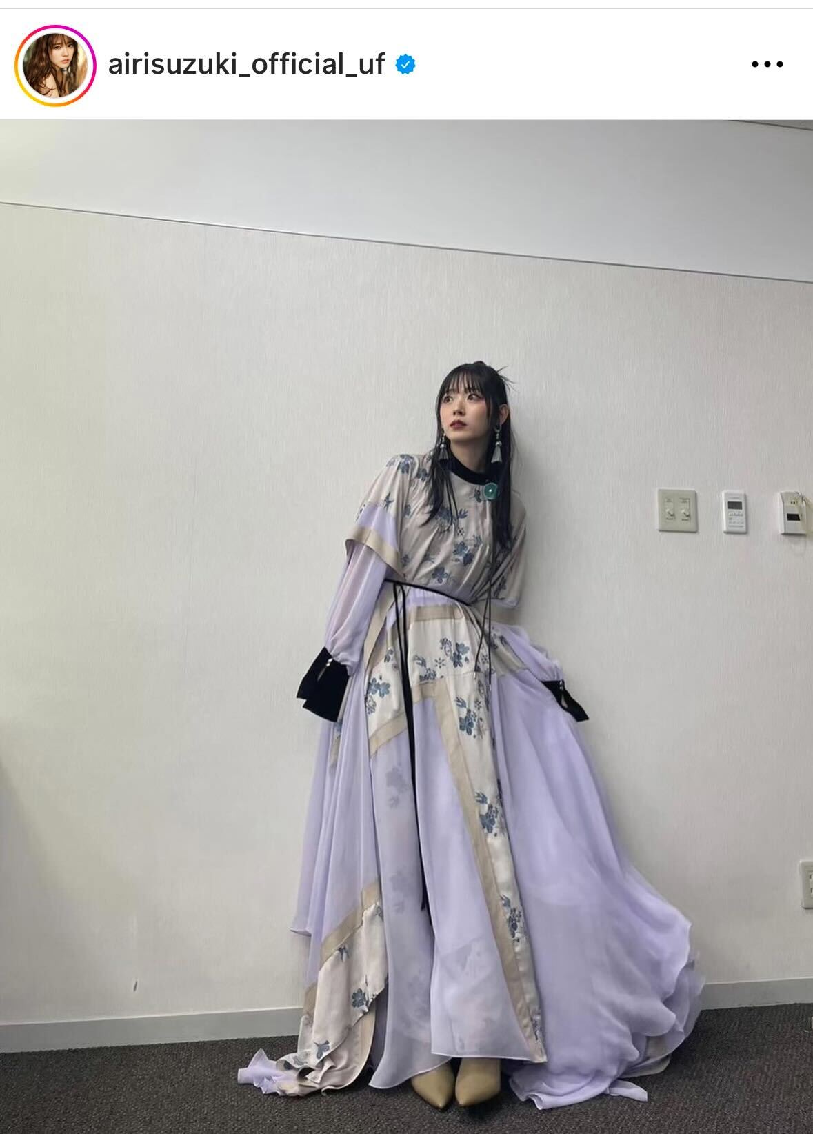 鈴木愛理のインスタグラムから