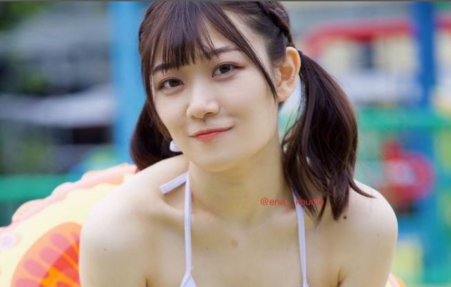 小梅えなのインスタグラムから