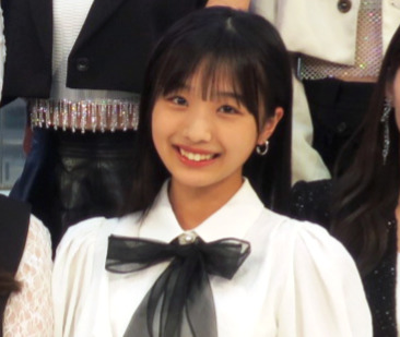 ３月で中学校卒業のモー娘。'24弓桁朱琴、フレッシュなセーラー服姿公開