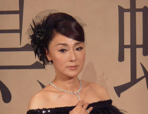 女優浅野ゆう子、倹約家を自称も「パリでエルメスをオーダー」上田晋也「どこが節約家？」