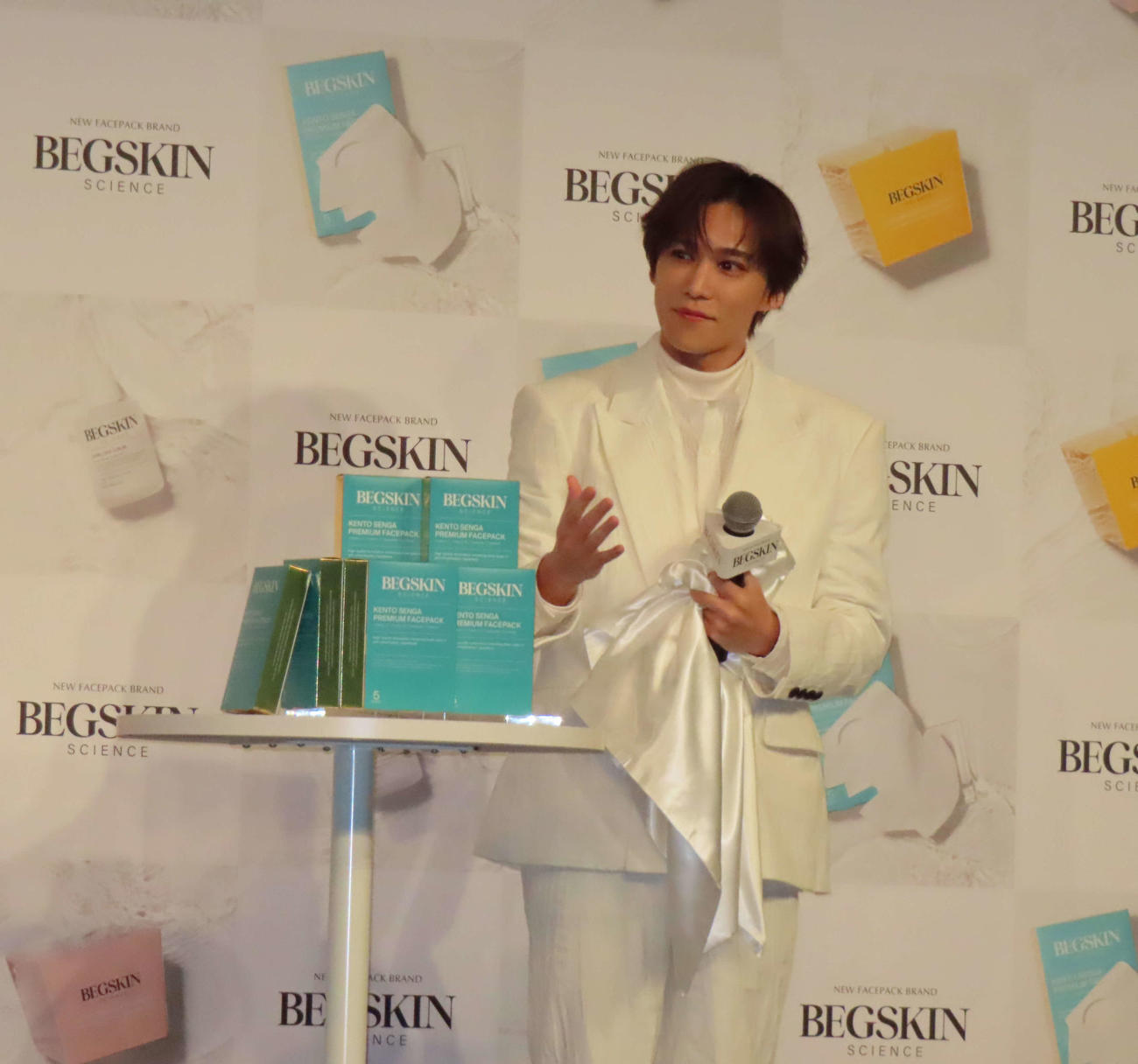 「BEGSKIN SCIENCE」イメージキャラクターに就任したKis－My－Ft2千賀健永