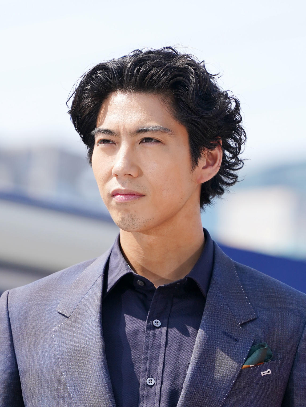賀来賢人（23年3月撮影）