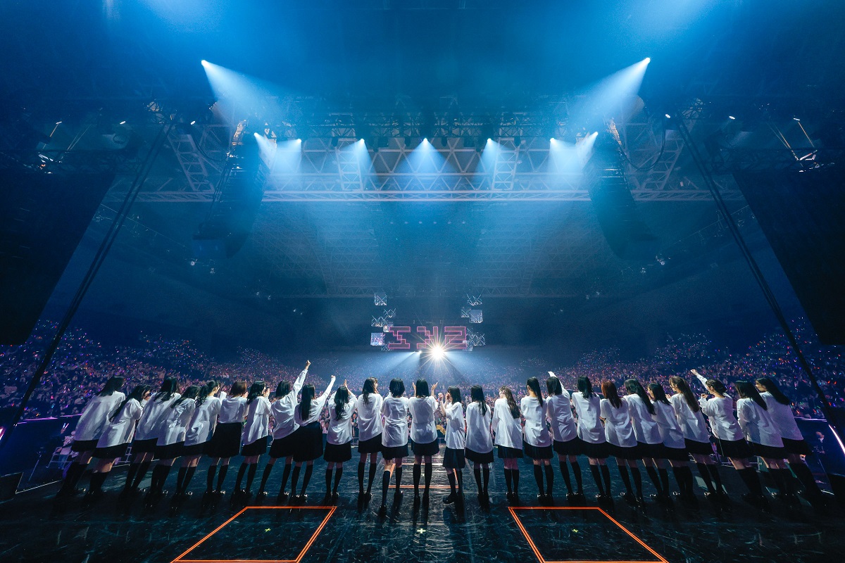 ツアーの福岡公演で東京ドームライブ開催を発表した櫻坂46