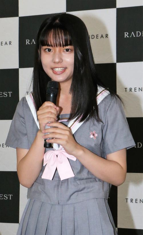 「制コレ22」準GP松島かのん透明感あふれるセーラー服姿でダンス披露　高校卒業を報告　