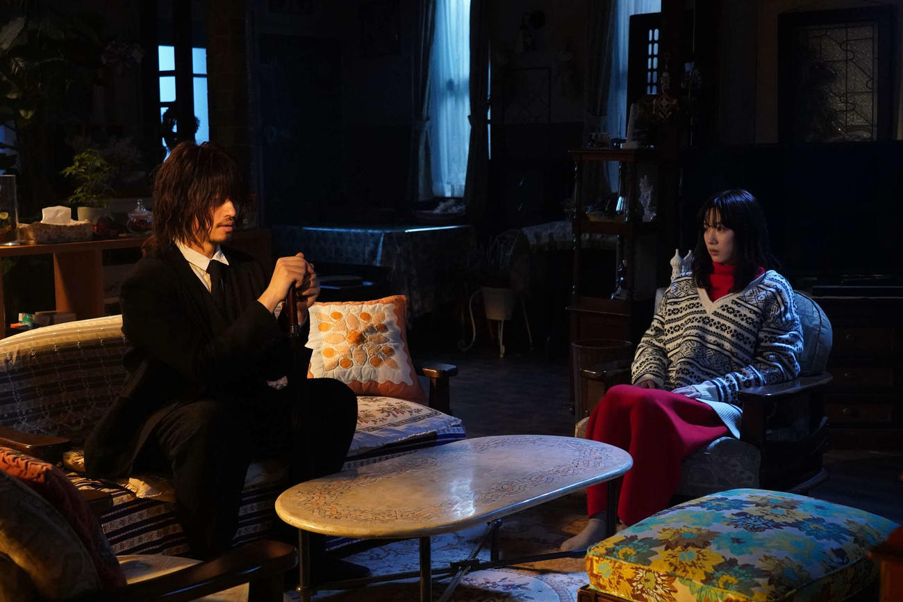 フジテレビ系「君が心をくれたから」に出演する斎藤工、永野芽郁(C)フジテレビ