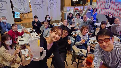 ホフディラン小宮山雄飛「スゴいお得」3月限定営業の渋谷居酒屋大セール　高田秋ゴキゲン